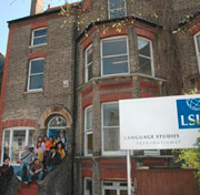 Learn English at our Cambridge school
